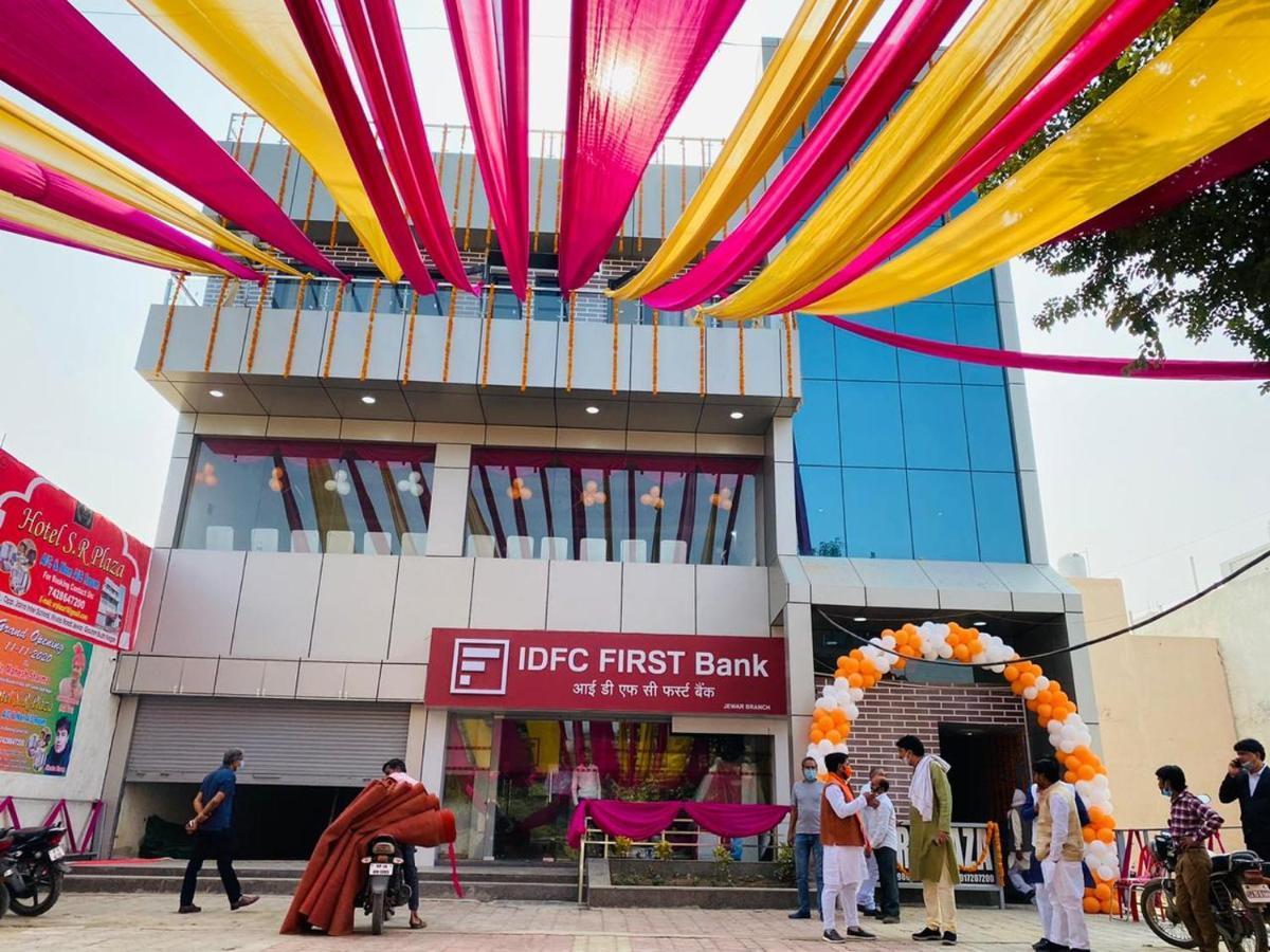 S.R Plaza Hotel Khurja Exterior foto