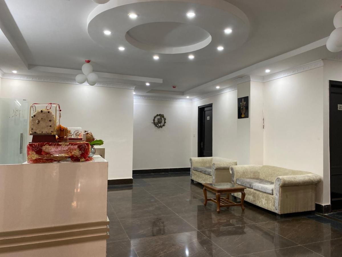 S.R Plaza Hotel Khurja Exterior foto